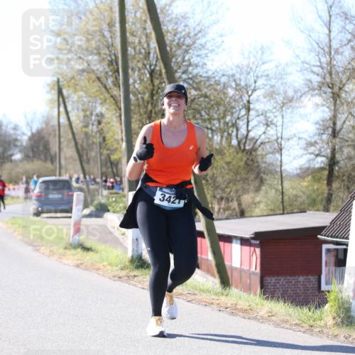 06.04.2025 - 44. Internationalen Wilhelmsburger Insellauf Jannik Wohlers http://msf.ph/oto/7599460 06.04.2025 10:40:24 Laufen 342 meine-sportfotos.de