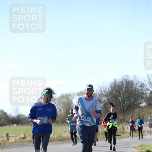 06.04.2025 - 44. Internationalen Wilhelmsburger Insellauf Jannik Wohlers http://msf.ph/oto/7599493 06.04.2025 10:40:27 Laufen 2930, 4562, 4217 meine-sportfotos.de