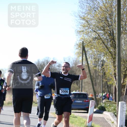 06.04.2025 - 44. Internationalen Wilhelmsburger Insellauf Jannik Wohlers http://msf.ph/oto/7599712 06.04.2025 10:40:48 Laufen 3026, 3006 meine-sportfotos.de