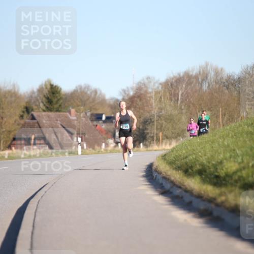 06.04.2025 - 44. Internationalen Wilhelmsburger Insellauf Jannik Wohlers http://msf.ph/oto/7599777 06.04.2025 09:18:32 Laufen 3776 meine-sportfotos.de