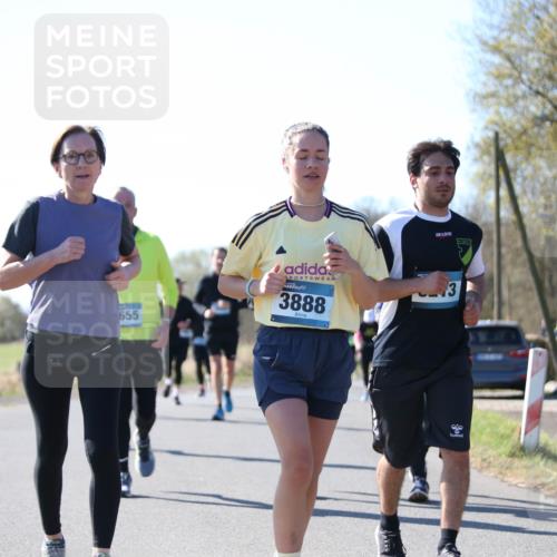 06.04.2025 - 44. Internationalen Wilhelmsburger Insellauf Jannik Wohlers http://msf.ph/oto/7599792 06.04.2025 10:40:53 Laufen 655, 3888, 3 meine-sportfotos.de