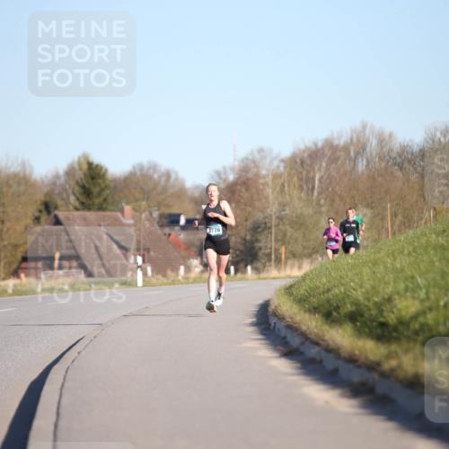06.04.2025 - 44. Internationalen Wilhelmsburger Insellauf Jannik Wohlers http://msf.ph/oto/7599794 06.04.2025 09:18:33 Laufen 3776 meine-sportfotos.de