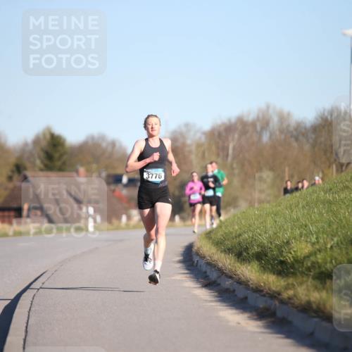 06.04.2025 - 44. Internationalen Wilhelmsburger Insellauf Jannik Wohlers http://msf.ph/oto/7599828 06.04.2025 09:18:37 Laufen 3776 meine-sportfotos.de