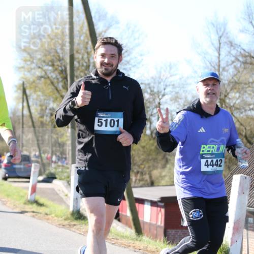 06.04.2025 - 44. Internationalen Wilhelmsburger Insellauf Jannik Wohlers http://msf.ph/oto/7599831 06.04.2025 10:40:55 Laufen 3655, 5101, 4442 meine-sportfotos.de