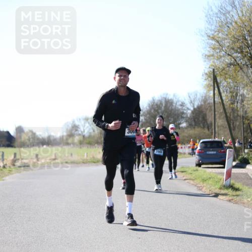 06.04.2025 - 44. Internationalen Wilhelmsburger Insellauf Jannik Wohlers http://msf.ph/oto/7599885 06.04.2025 10:40:59 Laufen 300, 3905 meine-sportfotos.de
