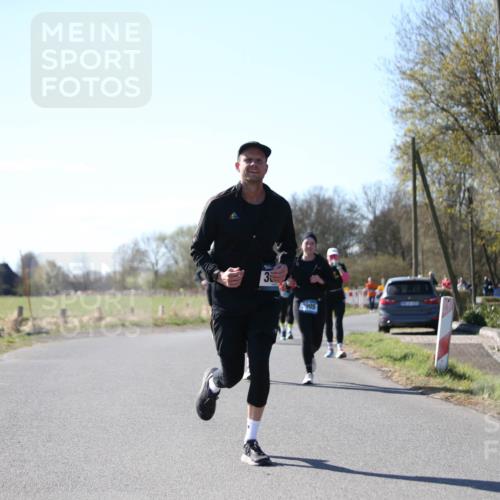 06.04.2025 - 44. Internationalen Wilhelmsburger Insellauf Jannik Wohlers http://msf.ph/oto/7599889 06.04.2025 10:41:00 Laufen 36, 3905 meine-sportfotos.de