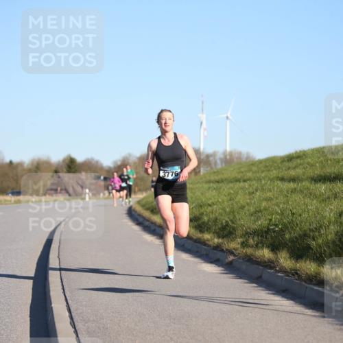 06.04.2025 - 44. Internationalen Wilhelmsburger Insellauf Jannik Wohlers http://msf.ph/oto/7599895 06.04.2025 09:18:42 Laufen 3776 meine-sportfotos.de
