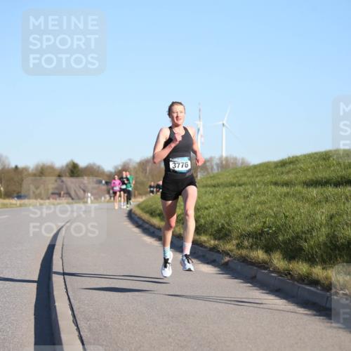 06.04.2025 - 44. Internationalen Wilhelmsburger Insellauf Jannik Wohlers http://msf.ph/oto/7599908 06.04.2025 09:18:42 Laufen 3776 meine-sportfotos.de