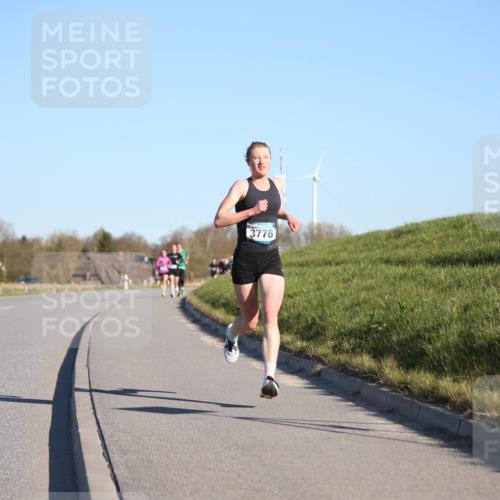 06.04.2025 - 44. Internationalen Wilhelmsburger Insellauf Jannik Wohlers http://msf.ph/oto/7599913 06.04.2025 09:18:42 Laufen 3776 meine-sportfotos.de