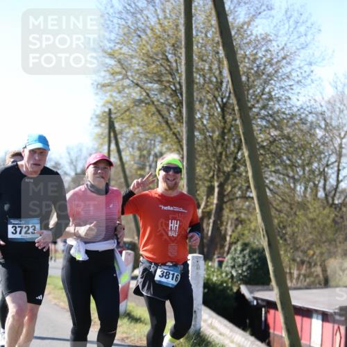 06.04.2025 - 44. Internationalen Wilhelmsburger Insellauf Jannik Wohlers http://msf.ph/oto/7599934 06.04.2025 10:41:07 Laufen 3723, 3816 meine-sportfotos.de