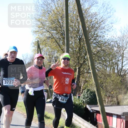 06.04.2025 - 44. Internationalen Wilhelmsburger Insellauf Jannik Wohlers http://msf.ph/oto/7599939 06.04.2025 10:41:07 Laufen 3723, 3816 meine-sportfotos.de