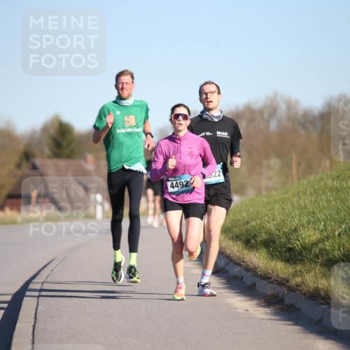 06.04.2025 - 44. Internationalen Wilhelmsburger Insellauf Jannik Wohlers http://msf.ph/oto/7599970 06.04.2025 09:18:50 Laufen 4492, 322 meine-sportfotos.de