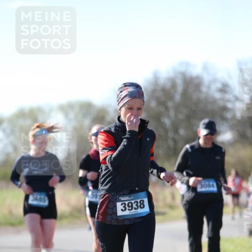 06.04.2025 - 44. Internationalen Wilhelmsburger Insellauf Jannik Wohlers http://msf.ph/oto/7600190 06.04.2025 10:41:36 Laufen 3685, 3938, 3084 meine-sportfotos.de