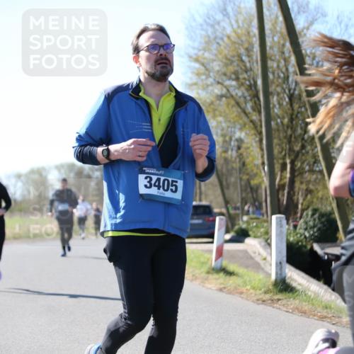 06.04.2025 - 44. Internationalen Wilhelmsburger Insellauf Jannik Wohlers http://msf.ph/oto/7600244 06.04.2025 10:41:41 Laufen 3405 meine-sportfotos.de
