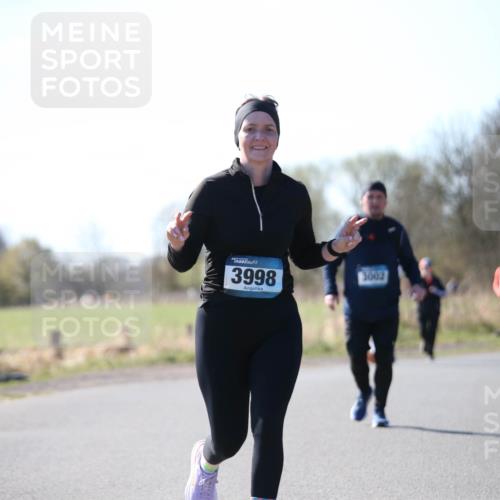 06.04.2025 - 44. Internationalen Wilhelmsburger Insellauf Jannik Wohlers http://msf.ph/oto/7600251 06.04.2025 10:41:42 Laufen 3998, 3662 meine-sportfotos.de