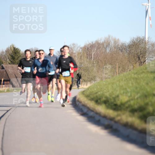 06.04.2025 - 44. Internationalen Wilhelmsburger Insellauf Jannik Wohlers http://msf.ph/oto/7600271 06.04.2025 09:18:57 Laufen 4511, 1285, 4439 meine-sportfotos.de