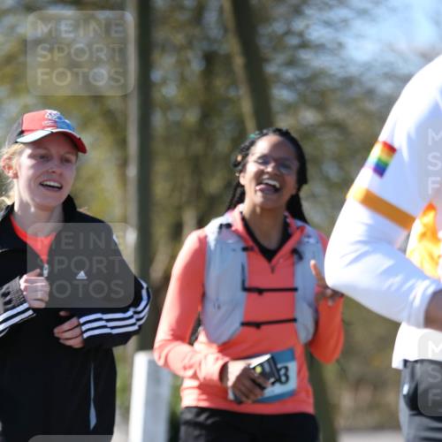 06.04.2025 - 44. Internationalen Wilhelmsburger Insellauf Jannik Wohlers http://msf.ph/oto/7600346 06.04.2025 10:41:55 Laufen  meine-sportfotos.de