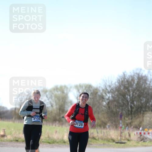 06.04.2025 - 44. Internationalen Wilhelmsburger Insellauf Jannik Wohlers http://msf.ph/oto/7600354 06.04.2025 10:41:56 Laufen 3124, 3125 meine-sportfotos.de