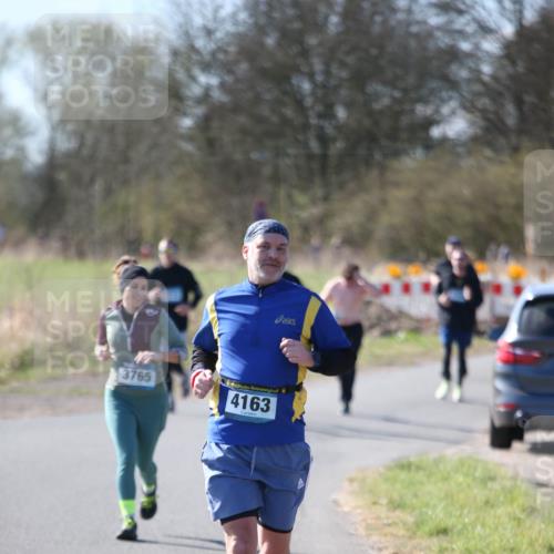 06.04.2025 - 44. Internationalen Wilhelmsburger Insellauf Jannik Wohlers http://msf.ph/oto/7600456 06.04.2025 10:42:20 Laufen 3765, 4163 meine-sportfotos.de