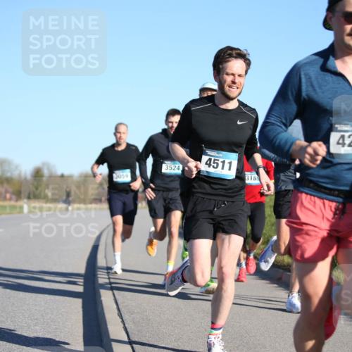 06.04.2025 - 44. Internationalen Wilhelmsburger Insellauf Jannik Wohlers http://msf.ph/oto/7600548 06.04.2025 09:19:05 Laufen 3059, 3524, 4511, 3189, 4285 meine-sportfotos.de
