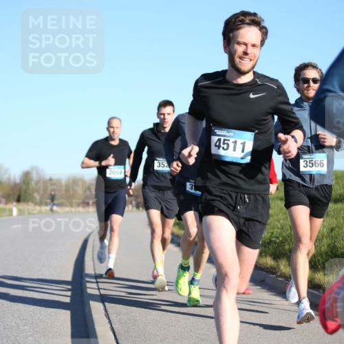 06.04.2025 - 44. Internationalen Wilhelmsburger Insellauf Jannik Wohlers http://msf.ph/oto/7600565 06.04.2025 09:19:05 Laufen 3059, 352, 3, 4511, 3566 meine-sportfotos.de