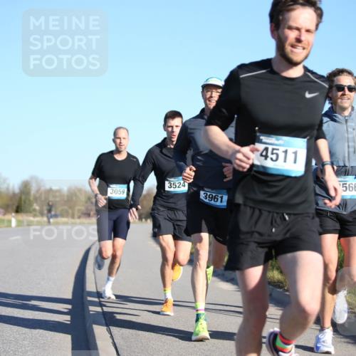 06.04.2025 - 44. Internationalen Wilhelmsburger Insellauf Jannik Wohlers http://msf.ph/oto/7600579 06.04.2025 09:19:05 Laufen 3524, 3059, 3961, 4511, 566 meine-sportfotos.de