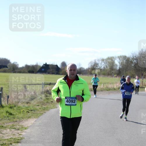 06.04.2025 - 44. Internationalen Wilhelmsburger Insellauf Jannik Wohlers http://msf.ph/oto/7600602 06.04.2025 10:42:49 Laufen 4092, 4232 meine-sportfotos.de