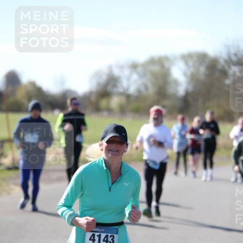 06.04.2025 - 44. Internationalen Wilhelmsburger Insellauf Jannik Wohlers http://msf.ph/oto/7600661 06.04.2025 10:42:58 Laufen 4143 meine-sportfotos.de