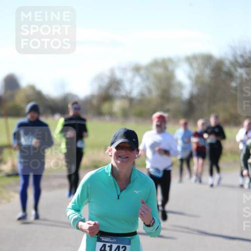 06.04.2025 - 44. Internationalen Wilhelmsburger Insellauf Jannik Wohlers http://msf.ph/oto/7600664 06.04.2025 10:42:58 Laufen 4143 meine-sportfotos.de