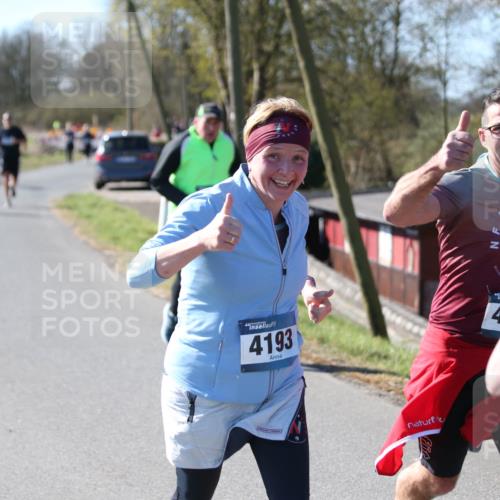 06.04.2025 - 44. Internationalen Wilhelmsburger Insellauf Jannik Wohlers http://msf.ph/oto/7600838 06.04.2025 10:43:10 Laufen 4193, 41 meine-sportfotos.de