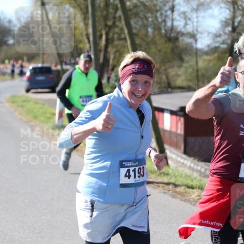 06.04.2025 - 44. Internationalen Wilhelmsburger Insellauf Jannik Wohlers http://msf.ph/oto/7600842 06.04.2025 10:43:11 Laufen 2, 4193, 4190 meine-sportfotos.de