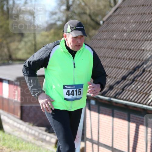 06.04.2025 - 44. Internationalen Wilhelmsburger Insellauf Jannik Wohlers http://msf.ph/oto/7600864 06.04.2025 10:43:12 Laufen 4415 meine-sportfotos.de