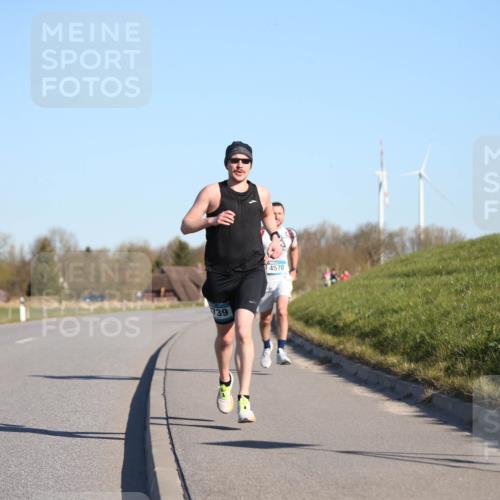 06.04.2025 - 44. Internationalen Wilhelmsburger Insellauf Jannik Wohlers http://msf.ph/oto/7600886 06.04.2025 09:19:26 Laufen 739, 4570 meine-sportfotos.de