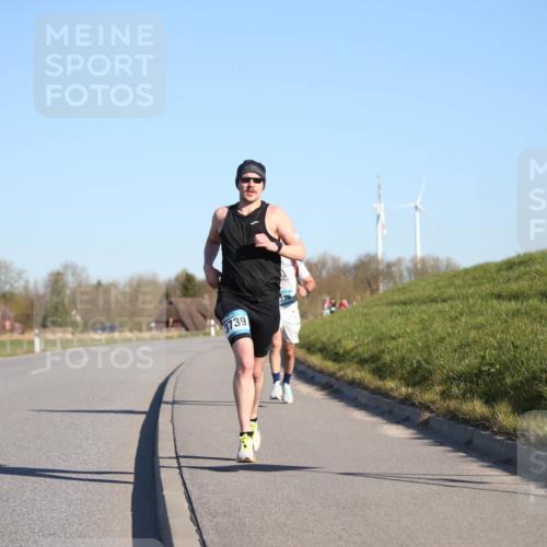 06.04.2025 - 44. Internationalen Wilhelmsburger Insellauf Jannik Wohlers http://msf.ph/oto/7600923 06.04.2025 09:19:26 Laufen 3739 meine-sportfotos.de