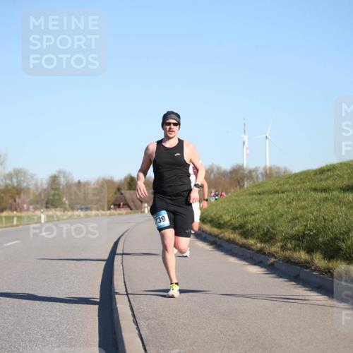 06.04.2025 - 44. Internationalen Wilhelmsburger Insellauf Jannik Wohlers http://msf.ph/oto/7600938 06.04.2025 09:19:27 Laufen 139 meine-sportfotos.de
