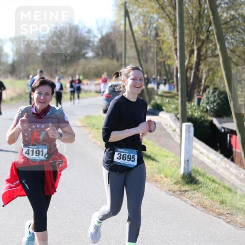 06.04.2025 - 44. Internationalen Wilhelmsburger Insellauf Jannik Wohlers http://msf.ph/oto/7601045 06.04.2025 10:43:46 Laufen 4191, 3695 meine-sportfotos.de
