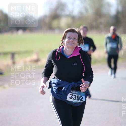 06.04.2025 - 44. Internationalen Wilhelmsburger Insellauf Jannik Wohlers http://msf.ph/oto/7601079 06.04.2025 10:43:49 Laufen 3392 meine-sportfotos.de