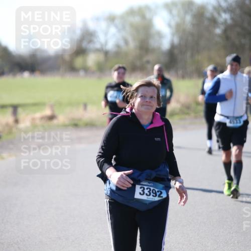 06.04.2025 - 44. Internationalen Wilhelmsburger Insellauf Jannik Wohlers http://msf.ph/oto/7601084 06.04.2025 10:43:50 Laufen 3392, 4533 meine-sportfotos.de