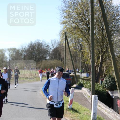 06.04.2025 - 44. Internationalen Wilhelmsburger Insellauf Jannik Wohlers http://msf.ph/oto/7601120 06.04.2025 10:43:54 Laufen 4533 meine-sportfotos.de