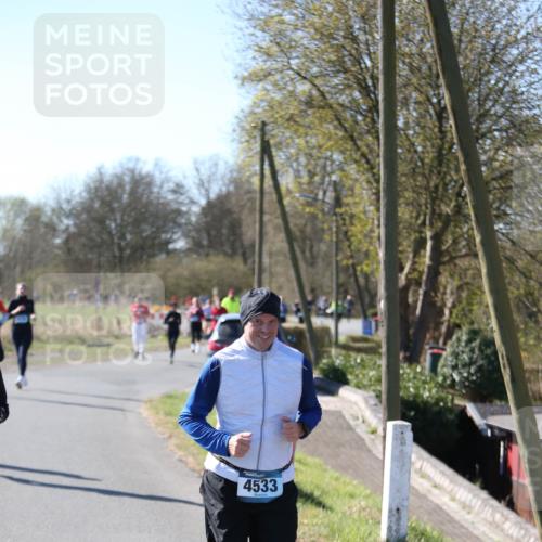 06.04.2025 - 44. Internationalen Wilhelmsburger Insellauf Jannik Wohlers http://msf.ph/oto/7601131 06.04.2025 10:43:54 Laufen 4533 meine-sportfotos.de