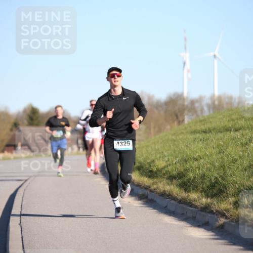 06.04.2025 - 44. Internationalen Wilhelmsburger Insellauf Jannik Wohlers http://msf.ph/oto/7601140 06.04.2025 09:19:36 Laufen 4325 meine-sportfotos.de