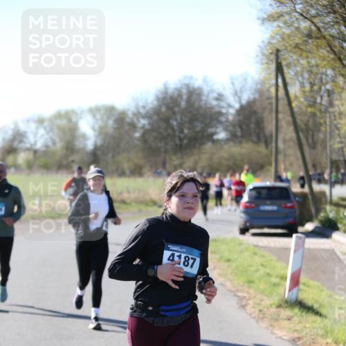 06.04.2025 - 44. Internationalen Wilhelmsburger Insellauf Jannik Wohlers http://msf.ph/oto/7601144 06.04.2025 10:43:55 Laufen 4187 meine-sportfotos.de