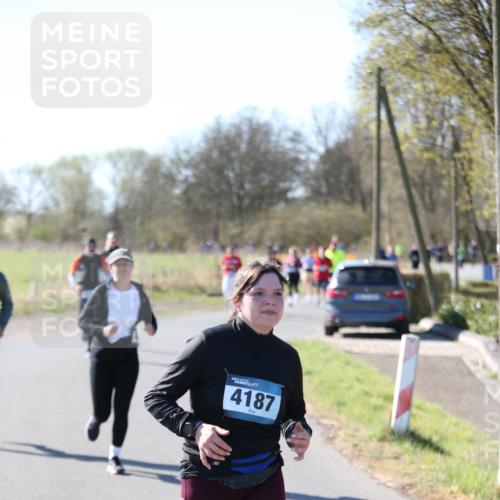 06.04.2025 - 44. Internationalen Wilhelmsburger Insellauf Jannik Wohlers http://msf.ph/oto/7601146 06.04.2025 10:43:55 Laufen 4187 meine-sportfotos.de