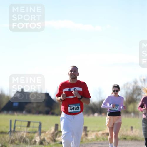 06.04.2025 - 44. Internationalen Wilhelmsburger Insellauf Jannik Wohlers http://msf.ph/oto/7601219 06.04.2025 10:44:09 Laufen 4489 meine-sportfotos.de