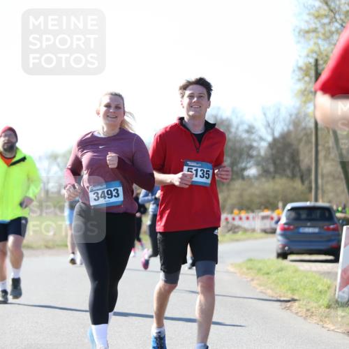 06.04.2025 - 44. Internationalen Wilhelmsburger Insellauf Jannik Wohlers http://msf.ph/oto/7601243 06.04.2025 10:44:14 Laufen 4517, 3493, 5135 meine-sportfotos.de