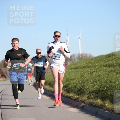 06.04.2025 - 44. Internationalen Wilhelmsburger Insellauf Jannik Wohlers http://msf.ph/oto/7601357 06.04.2025 09:19:41 Laufen 3599, 4548, 3600 meine-sportfotos.de