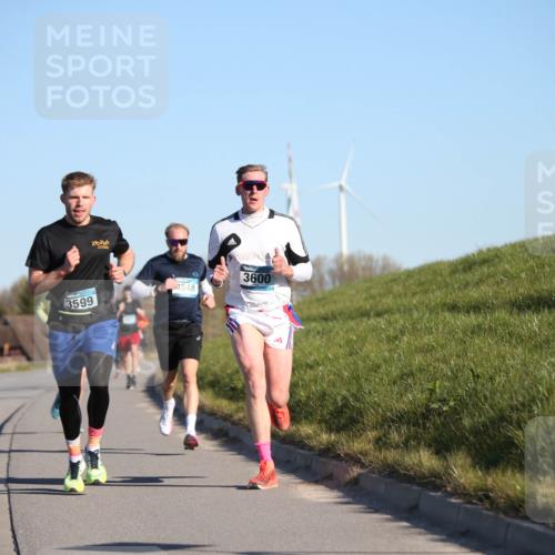 06.04.2025 - 44. Internationalen Wilhelmsburger Insellauf Jannik Wohlers http://msf.ph/oto/7601376 06.04.2025 09:19:41 Laufen 3599, 4548, 3600 meine-sportfotos.de