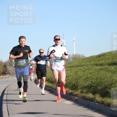 06.04.2025 - 44. Internationalen Wilhelmsburger Insellauf Jannik Wohlers http://msf.ph/oto/7601384 06.04.2025 09:19:41 Laufen 3599, 4548, 3600 meine-sportfotos.de