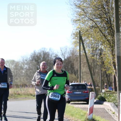 06.04.2025 - 44. Internationalen Wilhelmsburger Insellauf Jannik Wohlers http://msf.ph/oto/7601392 06.04.2025 10:44:44 Laufen 3483, 3487, 3969 meine-sportfotos.de