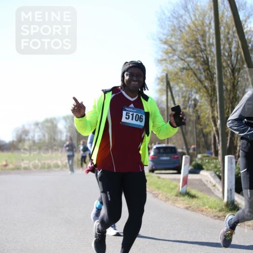 06.04.2025 - 44. Internationalen Wilhelmsburger Insellauf Jannik Wohlers http://msf.ph/oto/7601489 06.04.2025 10:44:49 Laufen 5106, 3868 meine-sportfotos.de